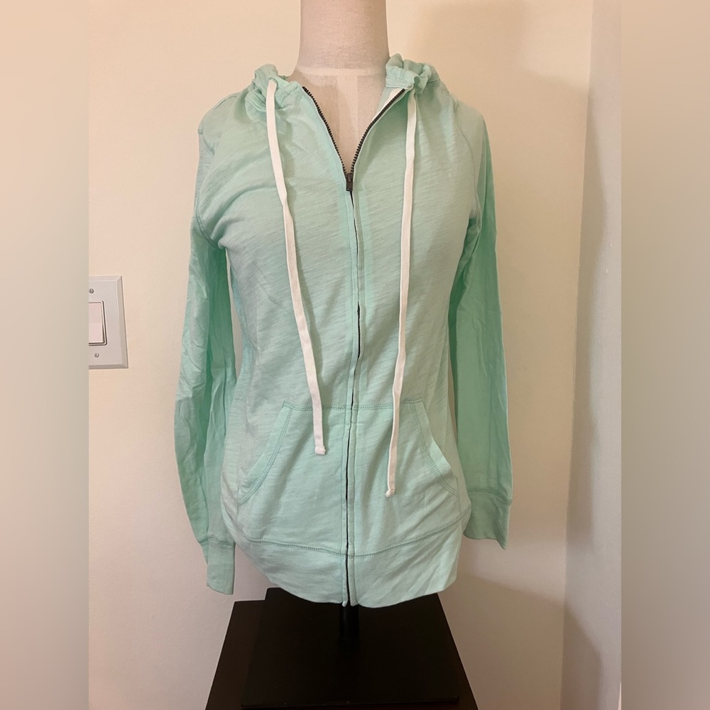 Old Navy women’s size small light weight mint green hoodie